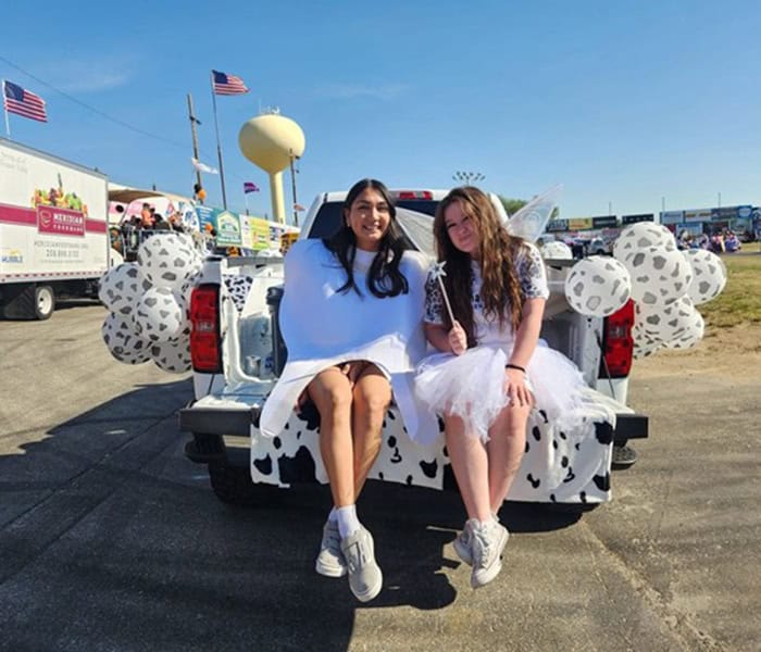 Cream of the Crop: Kuna Kids Office Joins Dairy Days Parade